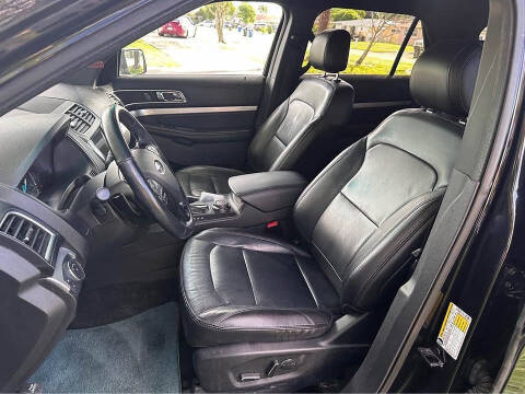 2017 Ford Explorer XLT