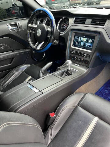 2013 Ford Mustang GT Premium