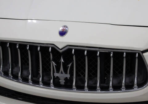 2016 Maserati Ghibli
