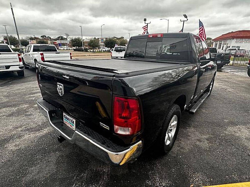 2013 RAM 1500 SLT