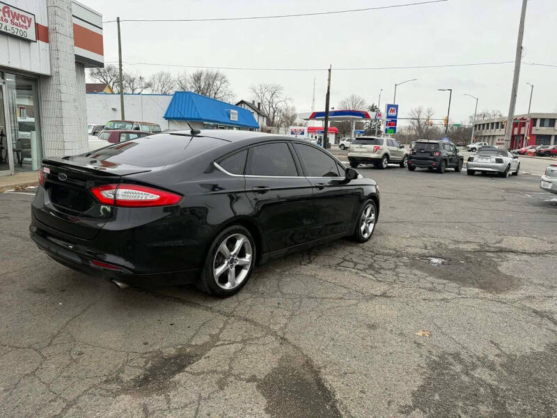 2014 Ford Fusion SE