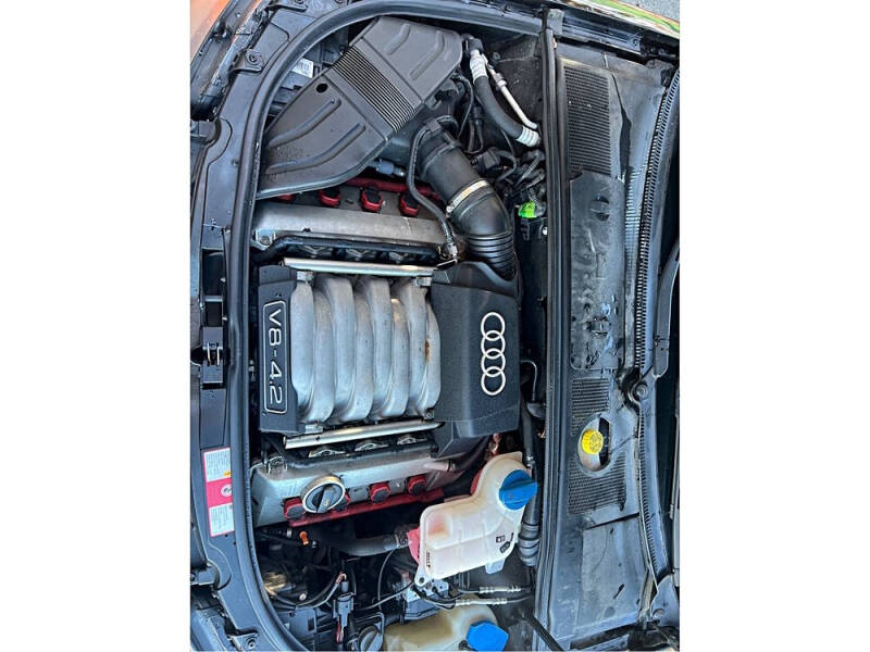 2005 Audi S4 Avant quattro