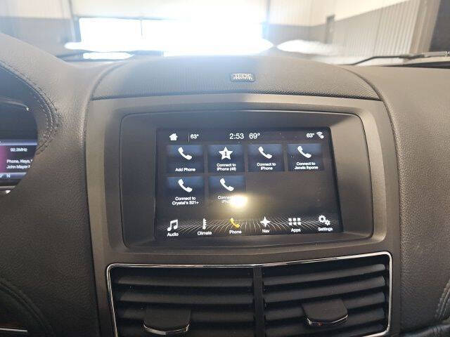 2017 Lincoln MKT Elite