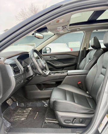 2021 Nissan Rogue SL