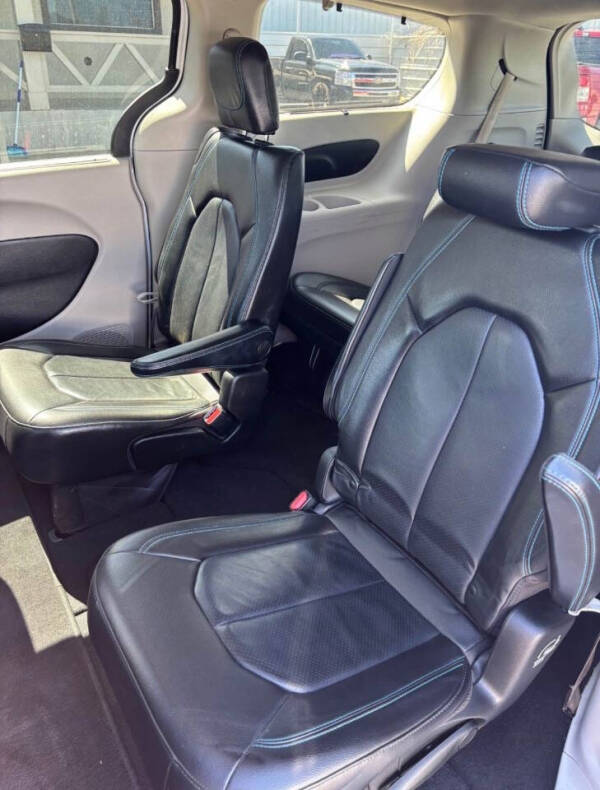 2021 Chrysler Pacifica Touring L