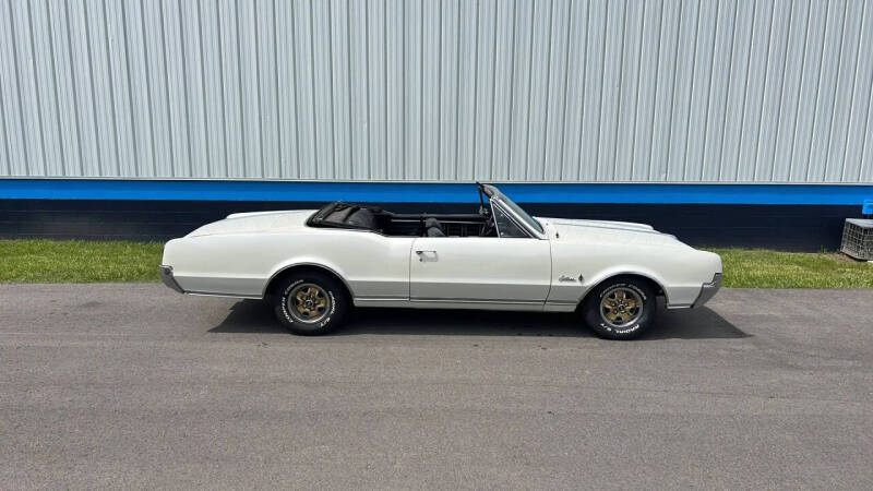 1967 Oldsmobile Cutlass