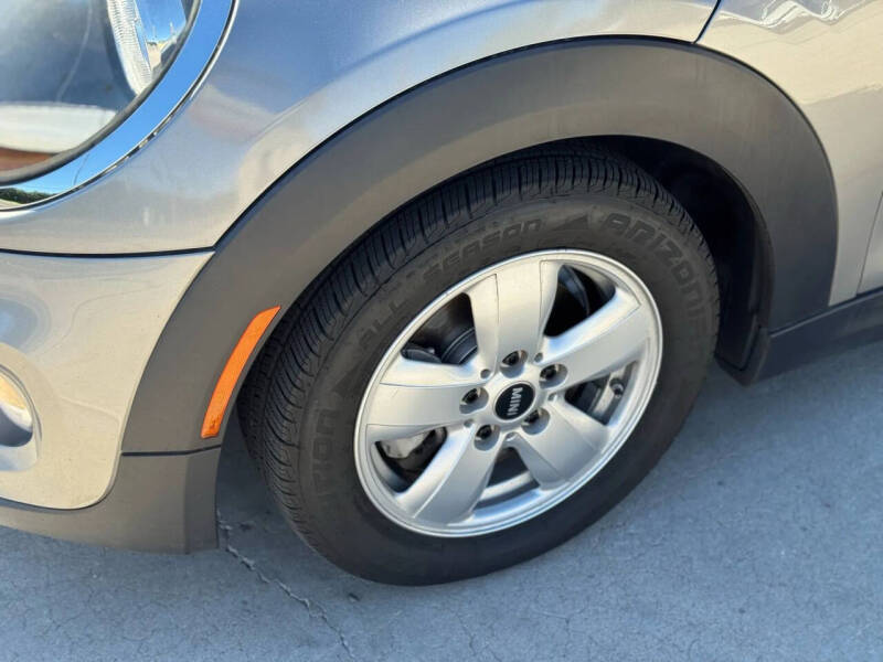 2019 MINI Convertible Cooper