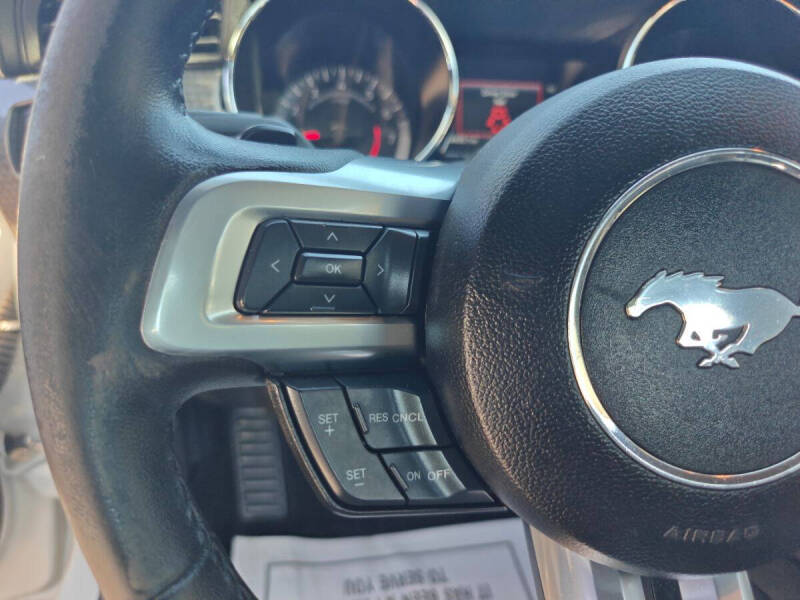 2017 Ford Mustang EcoBoost Premium