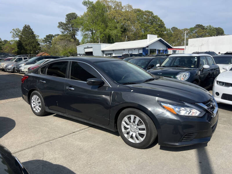 Used 2017 Nissan Altima S with VIN 1N4AL3APXHC226099 for sale in Norfolk, VA