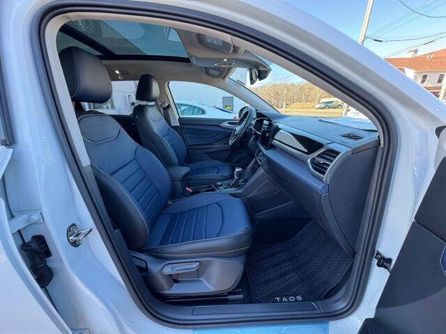 2026 Volkswagen Taos SEL 4Motion