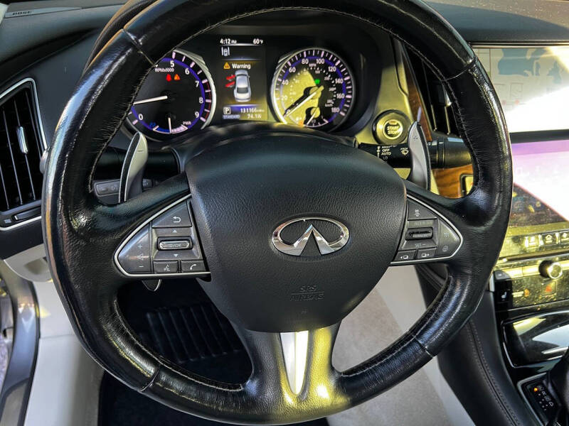 2014 Infiniti Q50 Hybrid Sport