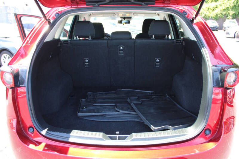 2018 Mazda CX-5 Sport