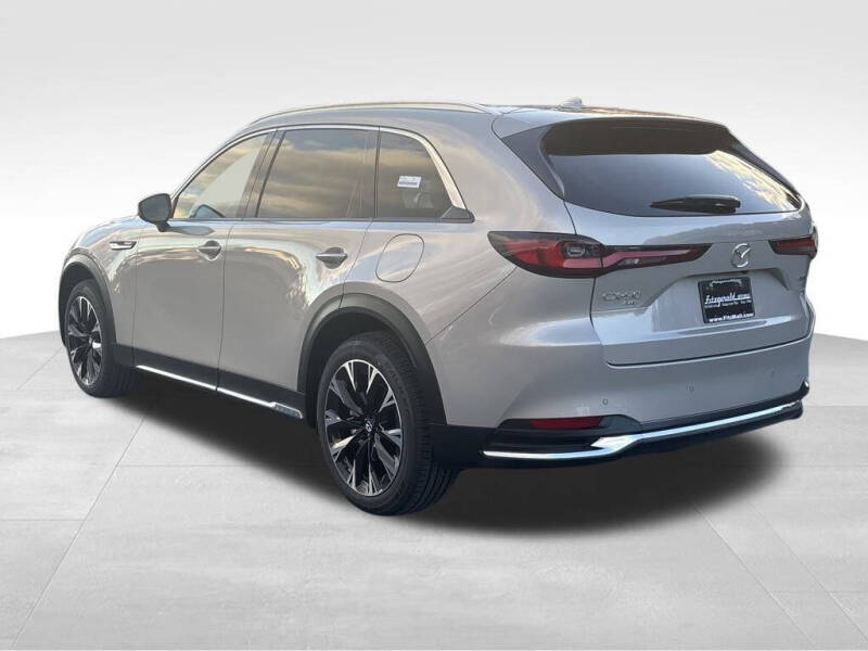 2025 Mazda CX-90 Plug-in Hybrid Premium Plus
