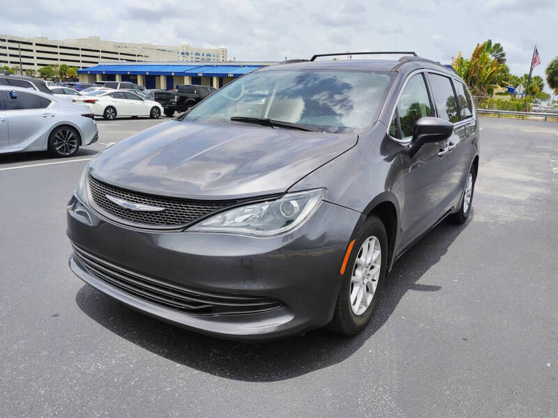 2020 Chrysler Voyager LXi