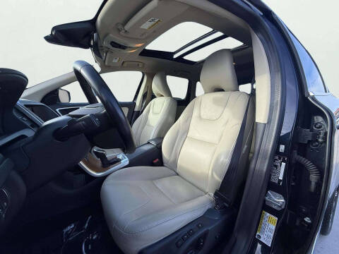 2017 Volvo XC60 T6 Inscription