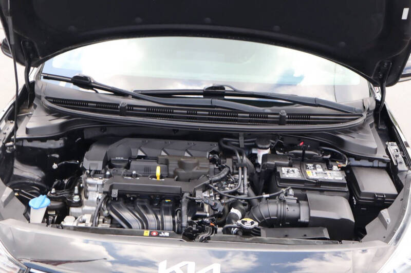 2022 Kia Rio 5-Door S