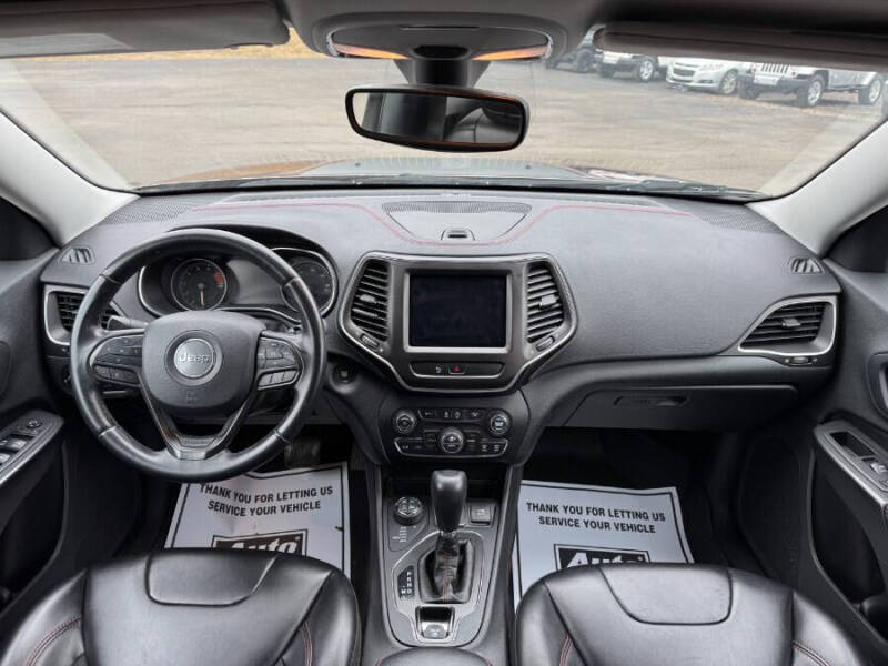 2019 Jeep Cherokee Trailhawk