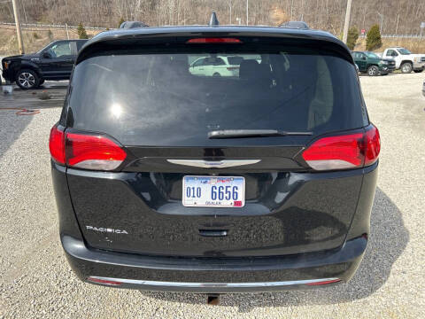 2018 Chrysler Pacifica Touring Plus