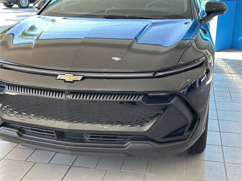 2026 Chevrolet Equinox EV LT 2