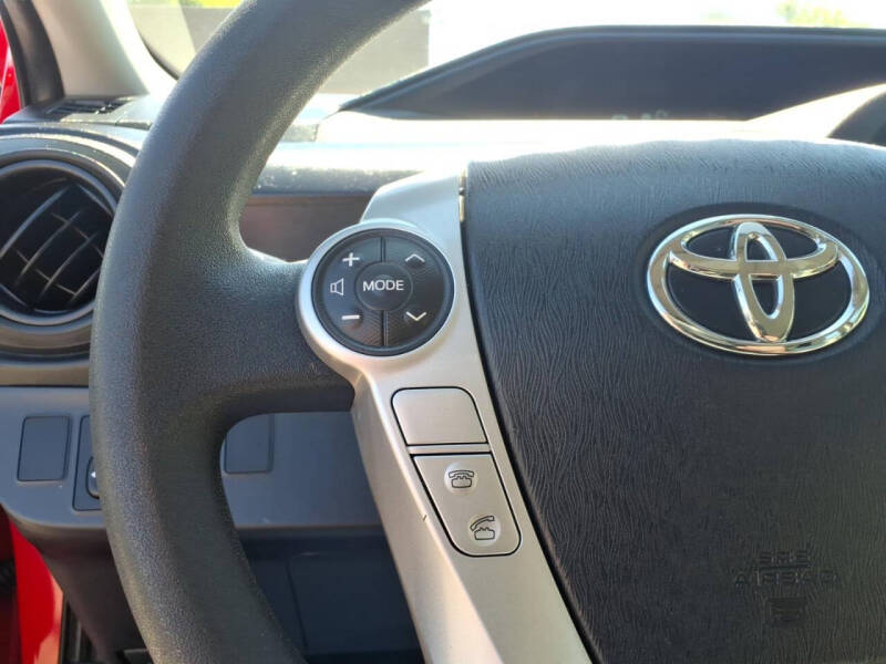 2014 Toyota Prius c One