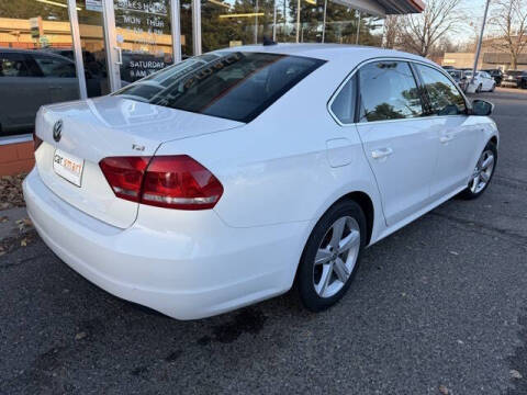 2015 Volkswagen Passat 1.8T Limited Edition