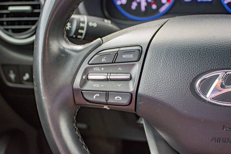 2020 Hyundai Kona SEL