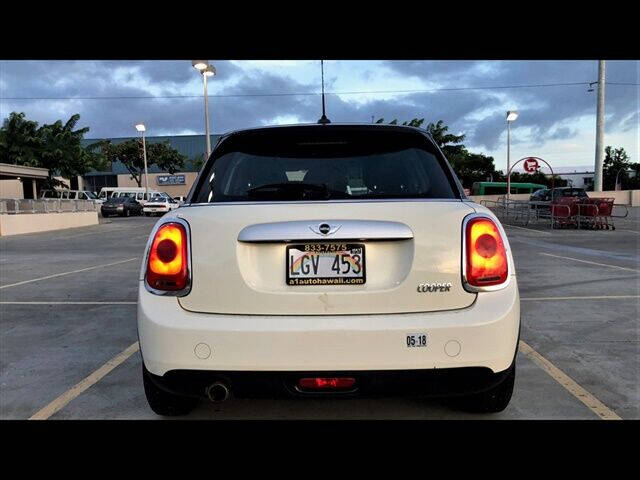 2015 MINI Hardtop 4 Door Cooper