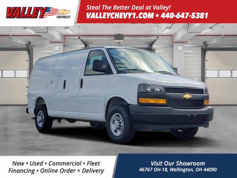 2025 Chevrolet Express 3500