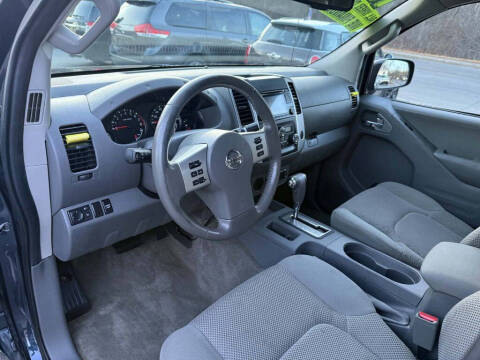 2016 Nissan Frontier SV