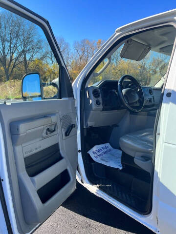 2012 Ford E-Series E-150