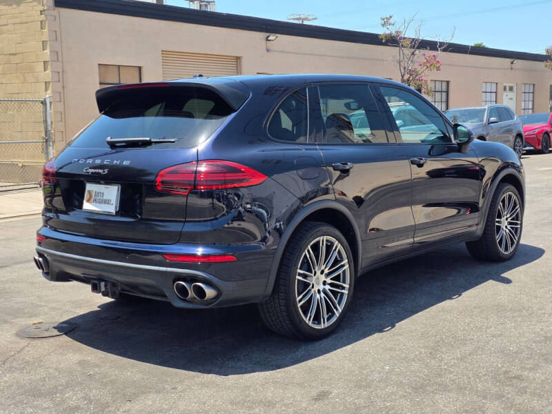 2016 Porsche Cayenne S