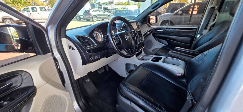 2018 Dodge Grand Caravan SXT