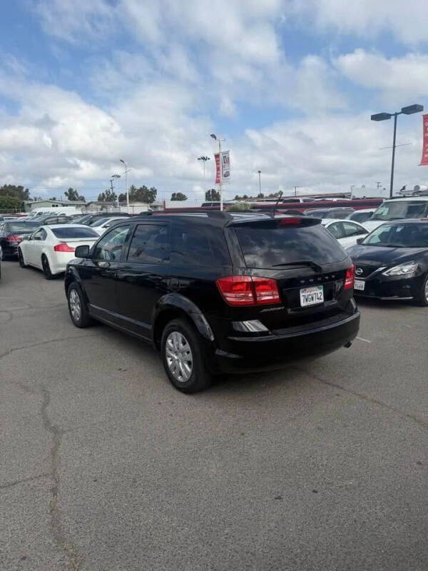 2017 Dodge Journey SE