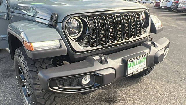 2025 Jeep Gladiator Willys