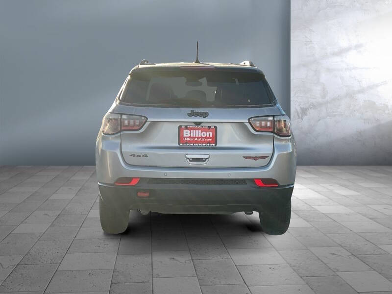 2023 Jeep Compass Trailhawk