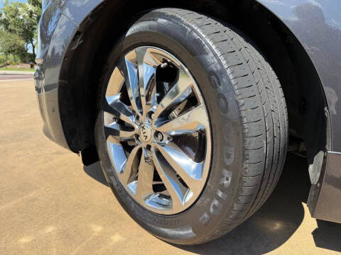 2016 Kia Sedona Limited