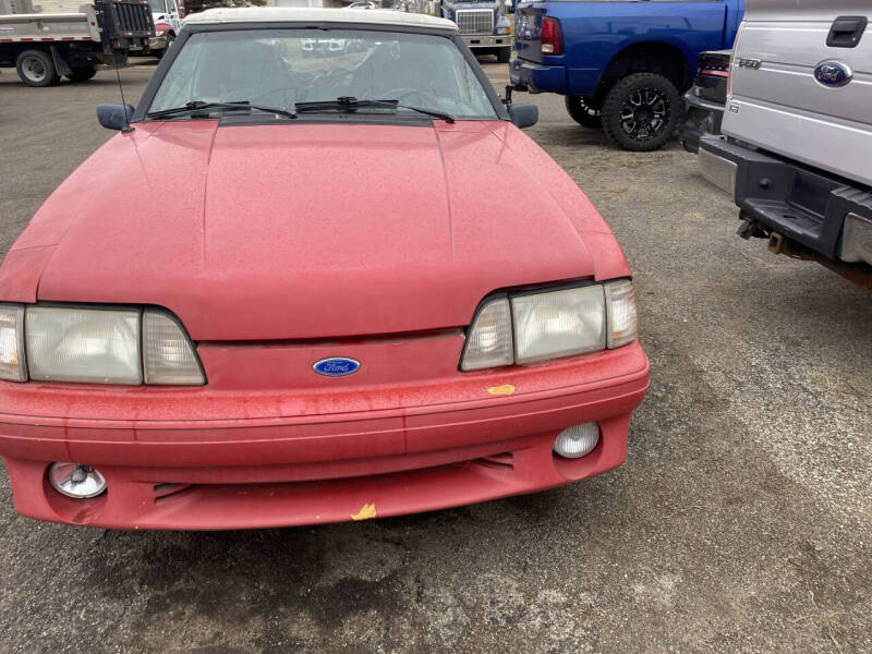 1990 Ford Mustang's photo