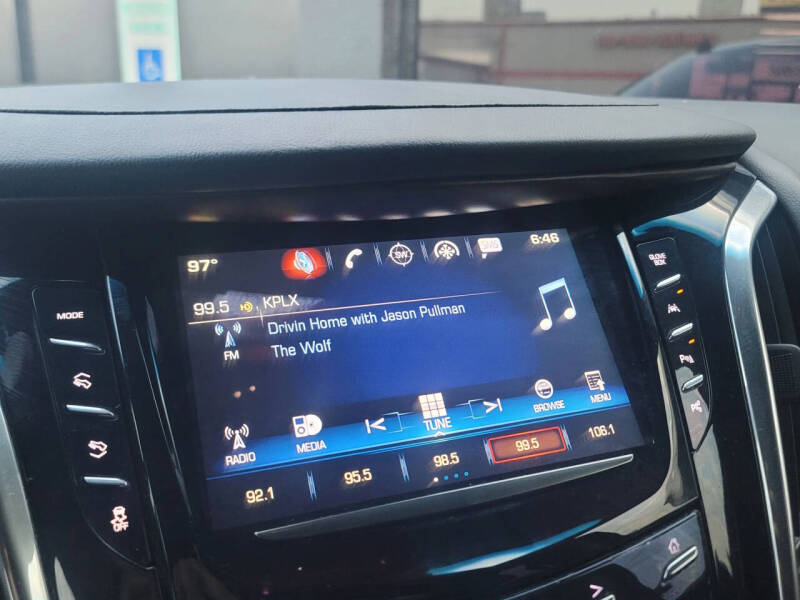 2017 Cadillac Escalade Premium Luxury