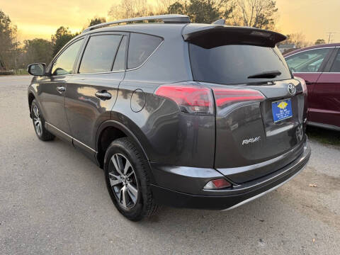 2017 Toyota RAV4 XLE