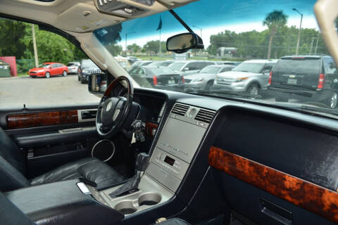 2003 Lincoln Navigator Luxury