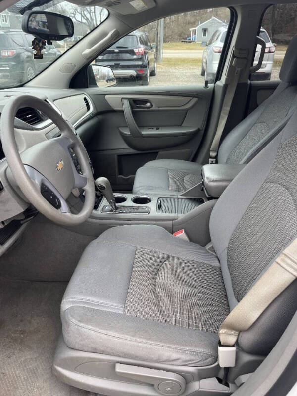 2017 Chevrolet Traverse LS