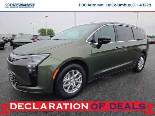 2027 Chrysler Pacifica Select