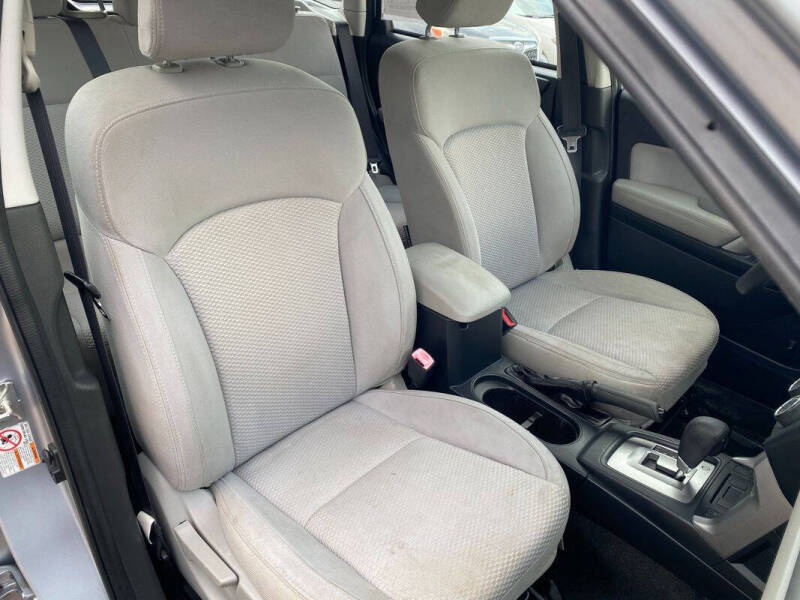 2016 Subaru Forester 2.5i