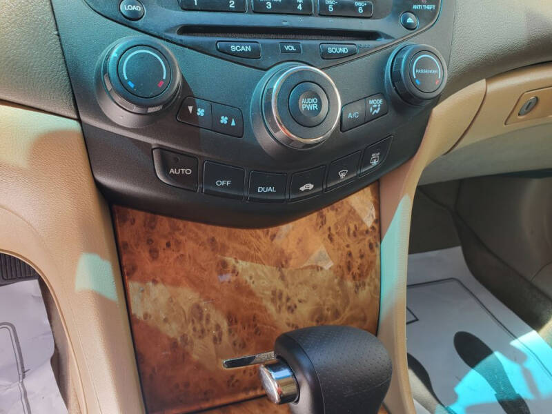 2003 Honda Accord