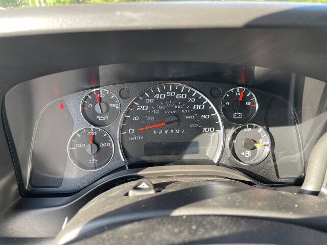 2025 Chevrolet Express 2500