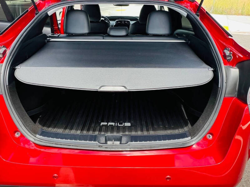 2017 Toyota Prius Four Touring