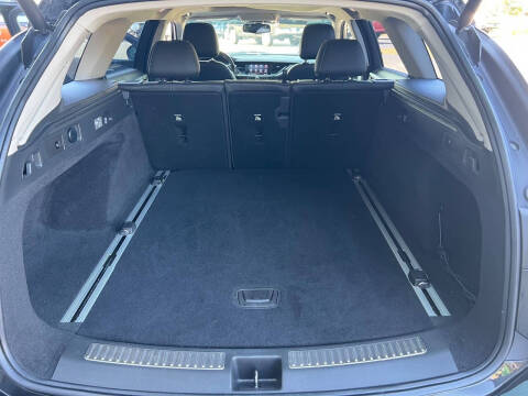 2019 Buick Regal TourX Essence