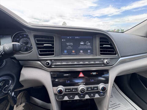 2020 Hyundai Elantra