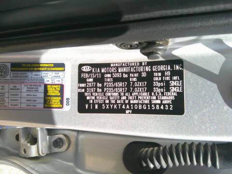 2011 Kia Sorento LX