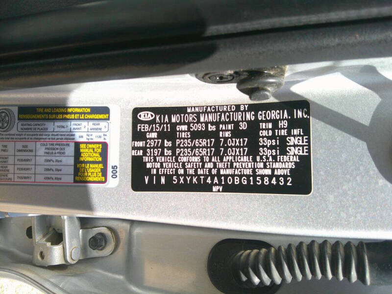 2011 Kia Sorento LX